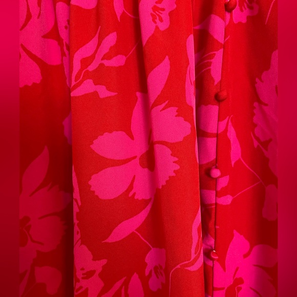 Beautiful Tropical Dress - Picture 6 of 8